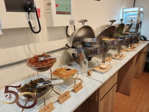 20260228_台灣五天行第四天之奧萬大楓紅山莊餐廳自助早餐